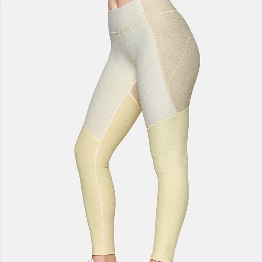 Outdoor Voices 7/8 tri-tone legging, medium